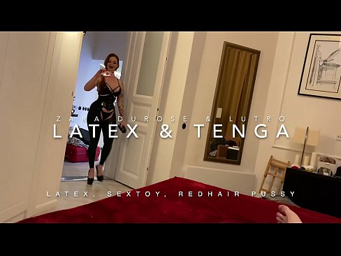 ❤️ Dada wa kambo mwenye kichwa chekundu akiwa amevalia vazi la latex alilobanwa na kaka wa kambo kwenye ponografia sw.sexindrag.ru ☑